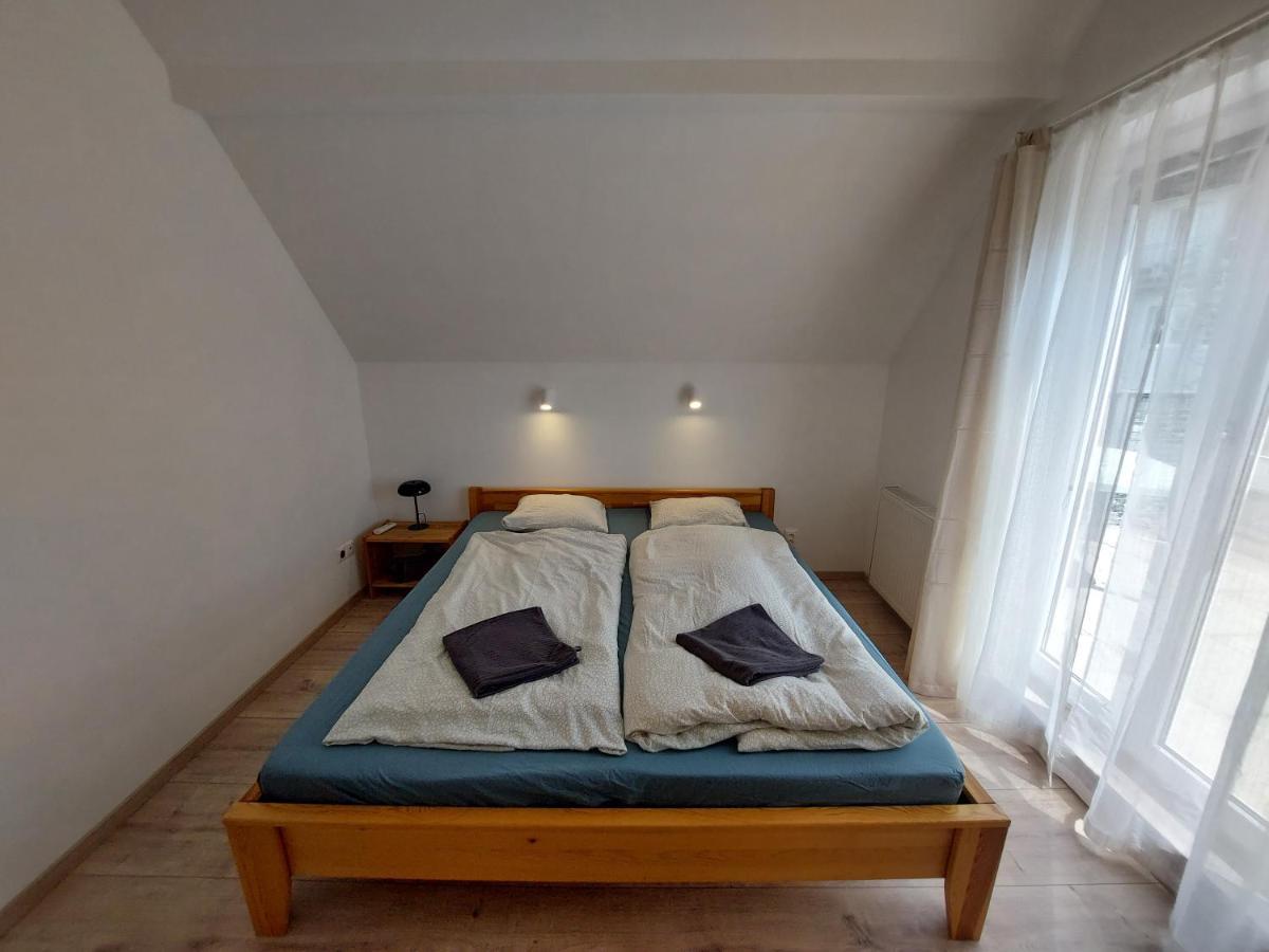 Utulny Apartman V Bratislava 4 エクステリア 写真