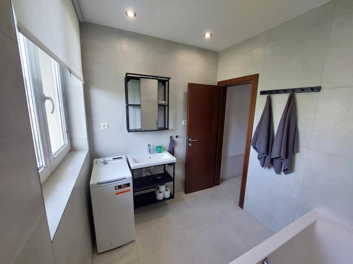 Utulny Apartman V Bratislava 4 エクステリア 写真